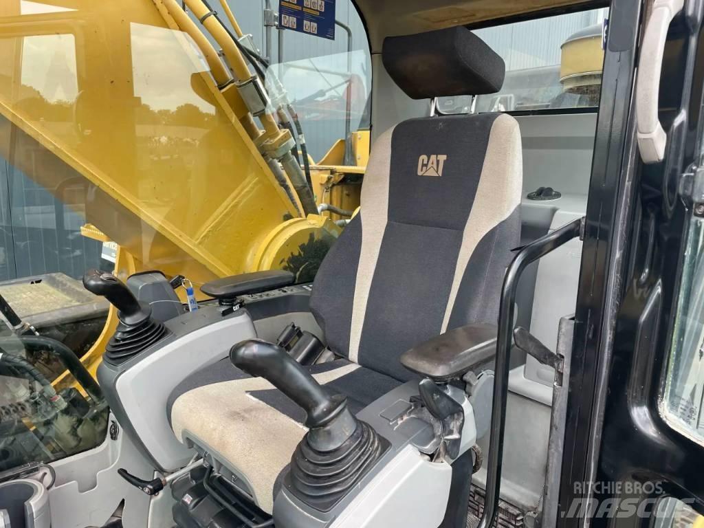 CAT 349E L Bandgrävare