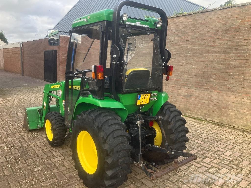 John Deere 3036 E Kompakttraktorer