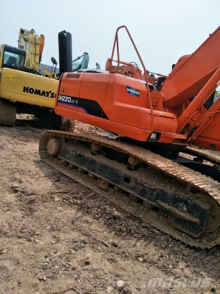 Doosan 225 Bandgrävare