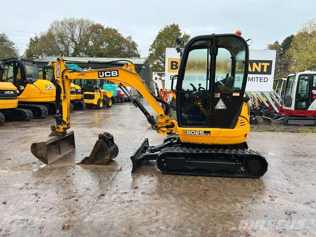 JCB 8025 ZTS Minigrävare < 7t
