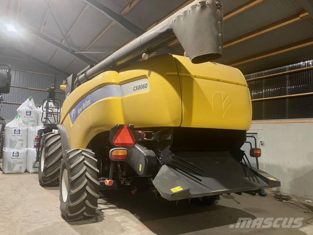 New Holland 8060 Skördetröskor
