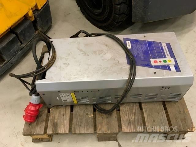 Jungheinrich EFG 215 Elmotviktstruckar