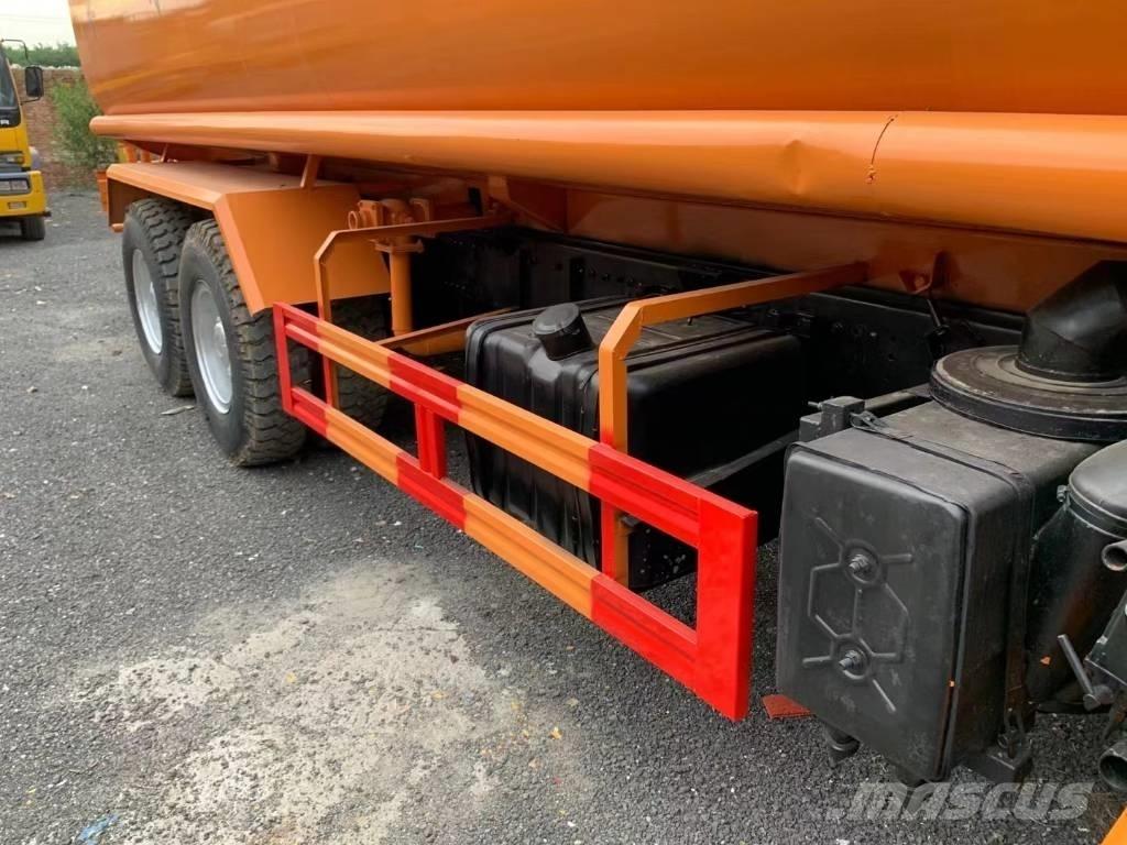 Shacman F3000 6x4 Vattentankbilar