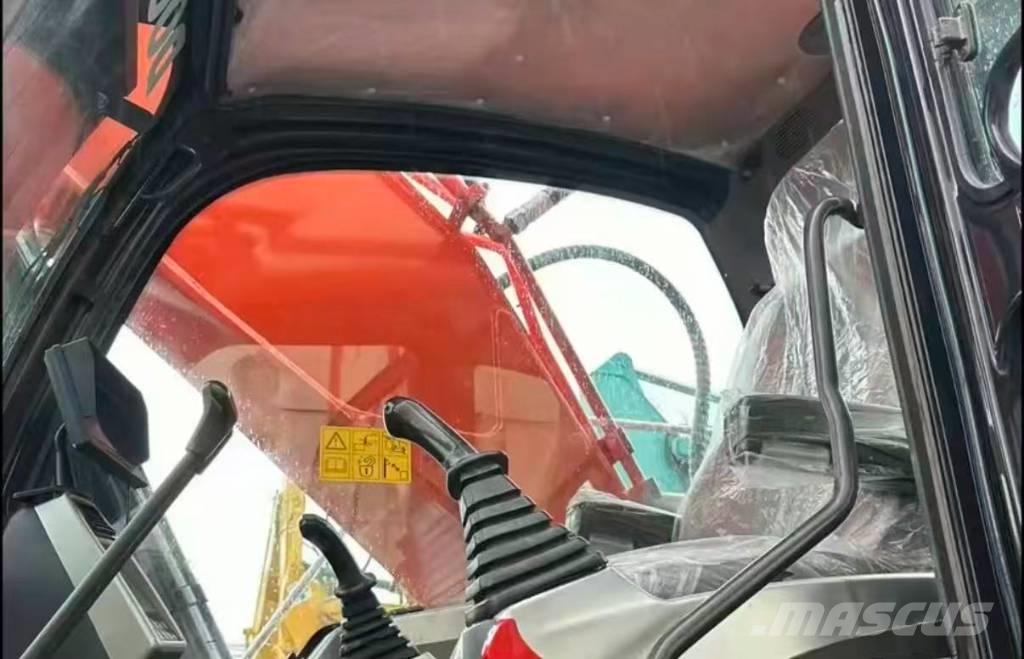 Doosan DX 340 Bandgrävare