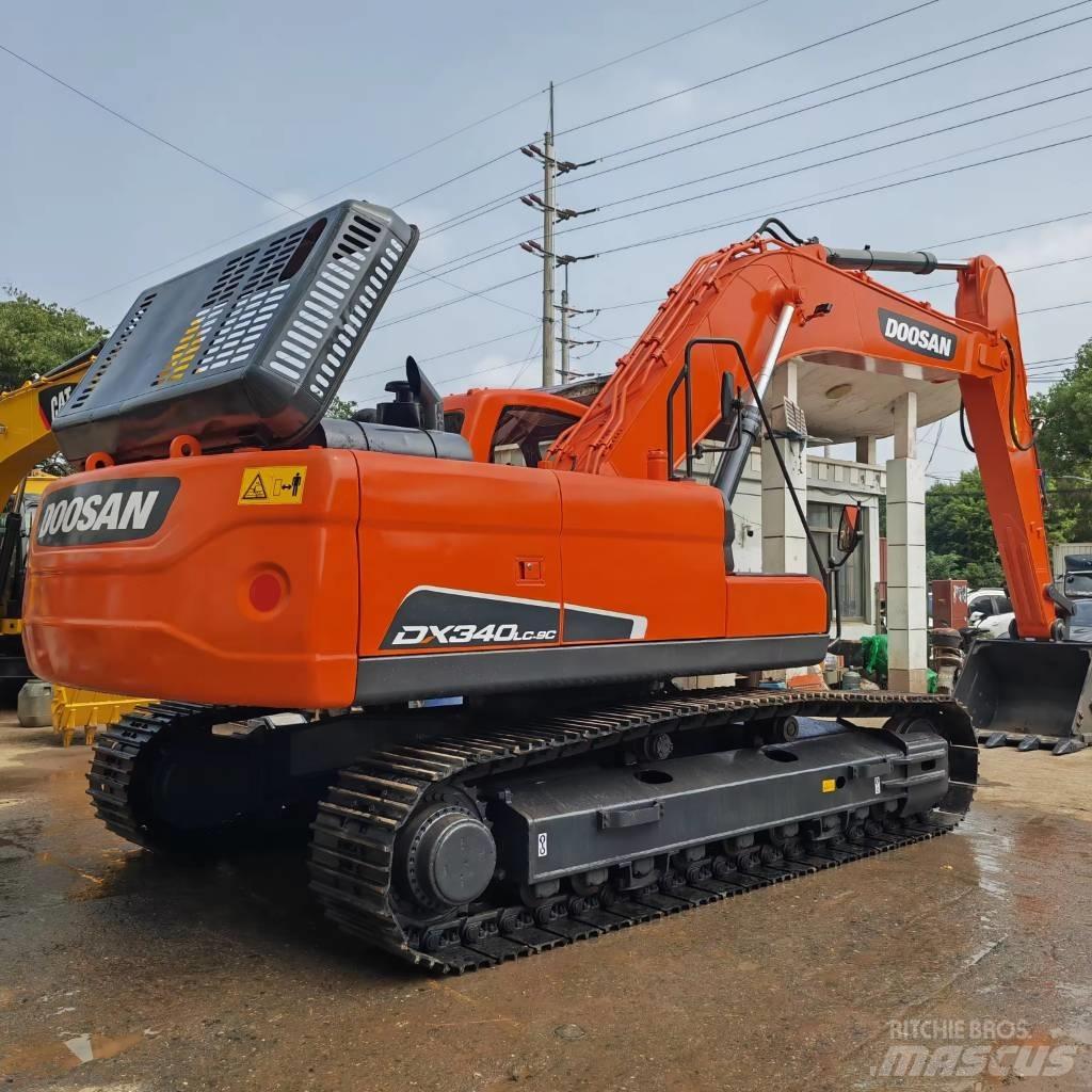 Doosan DX 340 LC-9C Bandgrävare