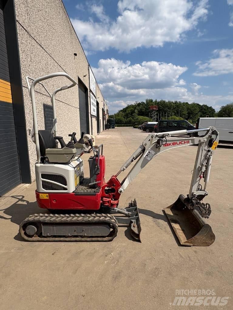Takeuchi TB 210 R Minigrävare < 7t