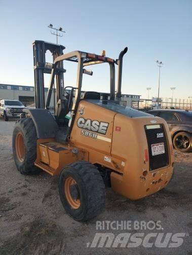 CASE 586H Terrängtruck