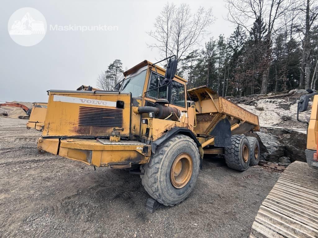 Volvo A 25 C Midjestyrd dumper