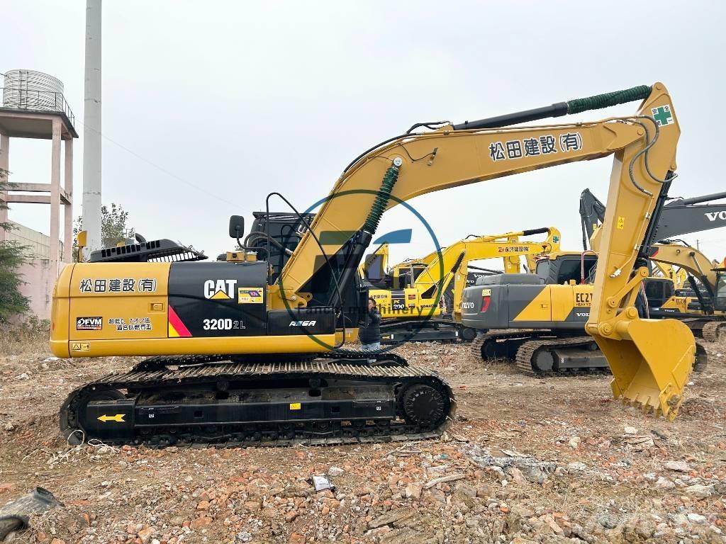 CAT 320 D2L Bandgrävare