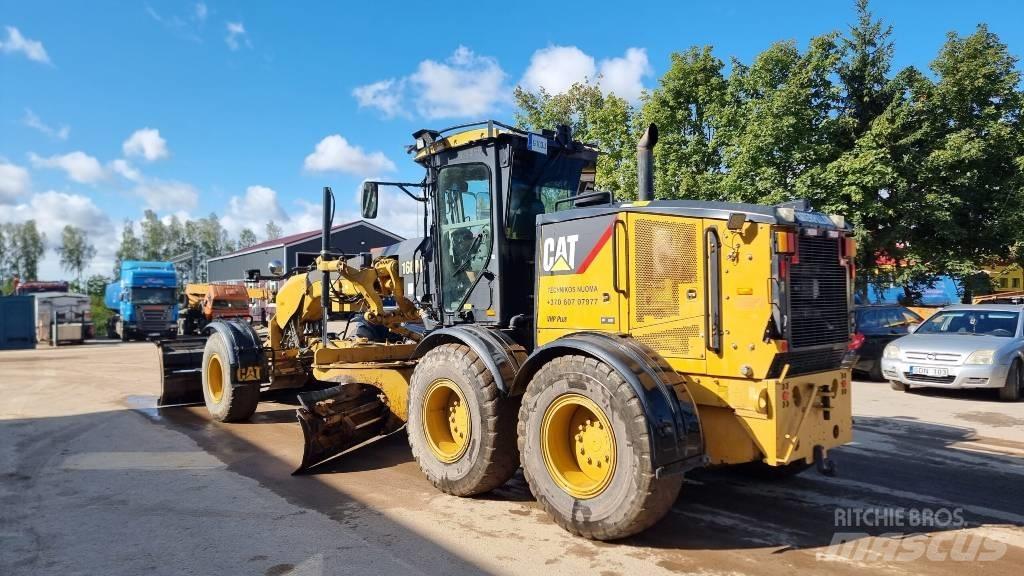 CAT 160 M Väghyvlar