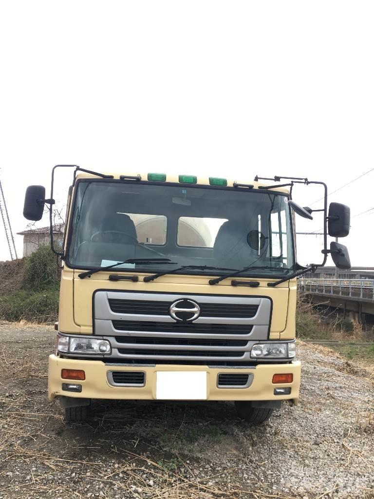 Hino FS2PKG10527 Betong-/bruksblandare