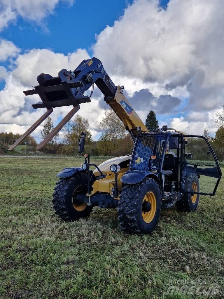 CAT TH 407 C Redskapsbärare för lantbruk