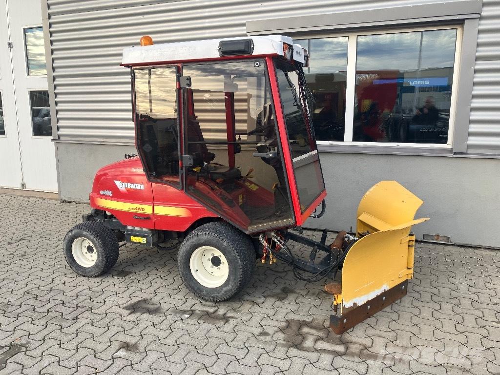 Shibaura CM 374 Redskapsbärare