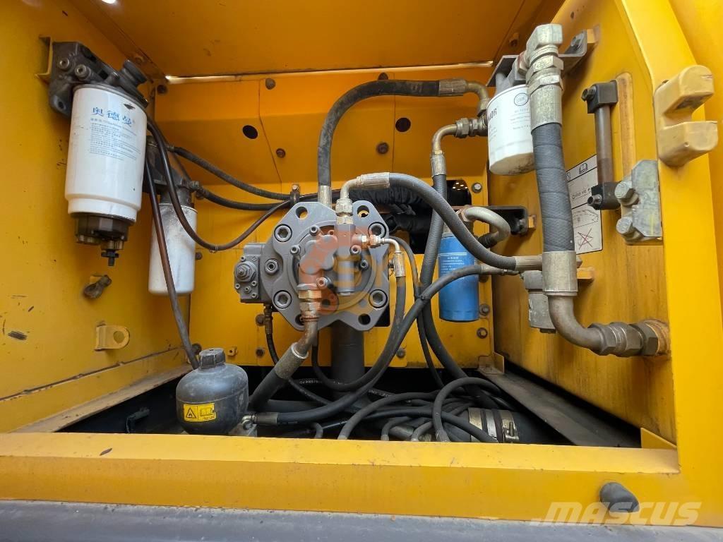 Volvo EC 210 B LC Bandgrävare