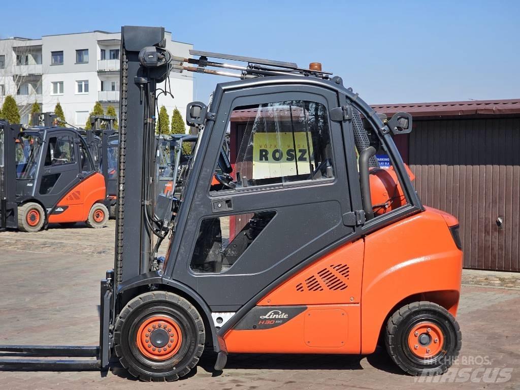 Linde H30T-02 Gasolmotviktstruckar