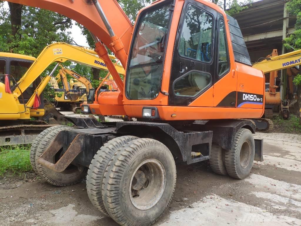 Doosan DH 150 W-7 Hjulgrävare