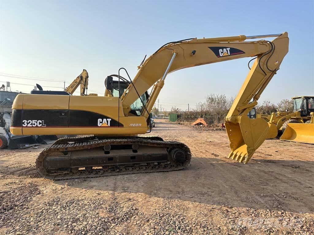 CAT 325 C Bandgrävare