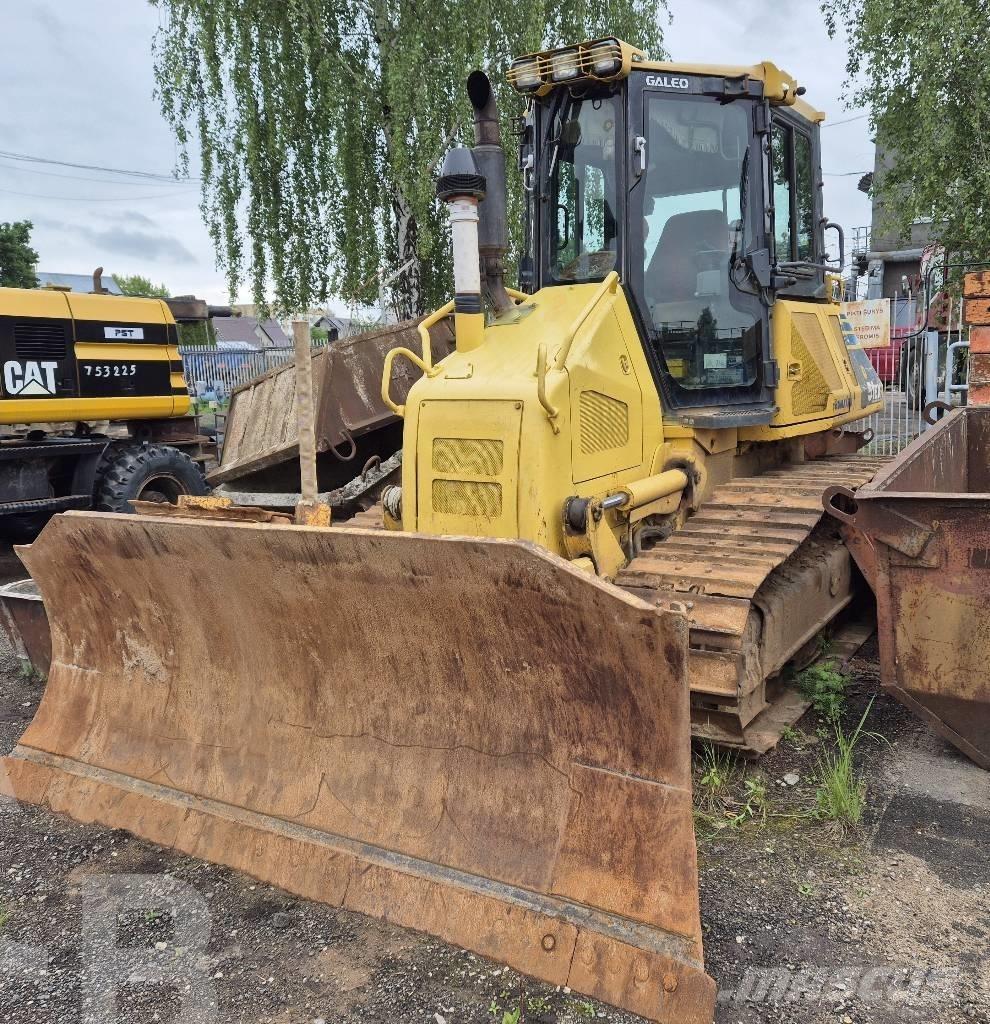 Komatsu D 51 EX-22 Bandschaktare
