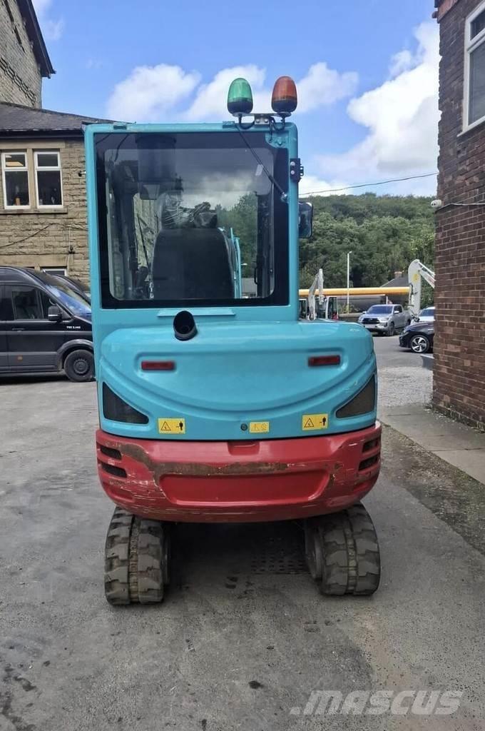 Takeuchi TB230 Minigrävare < 7t