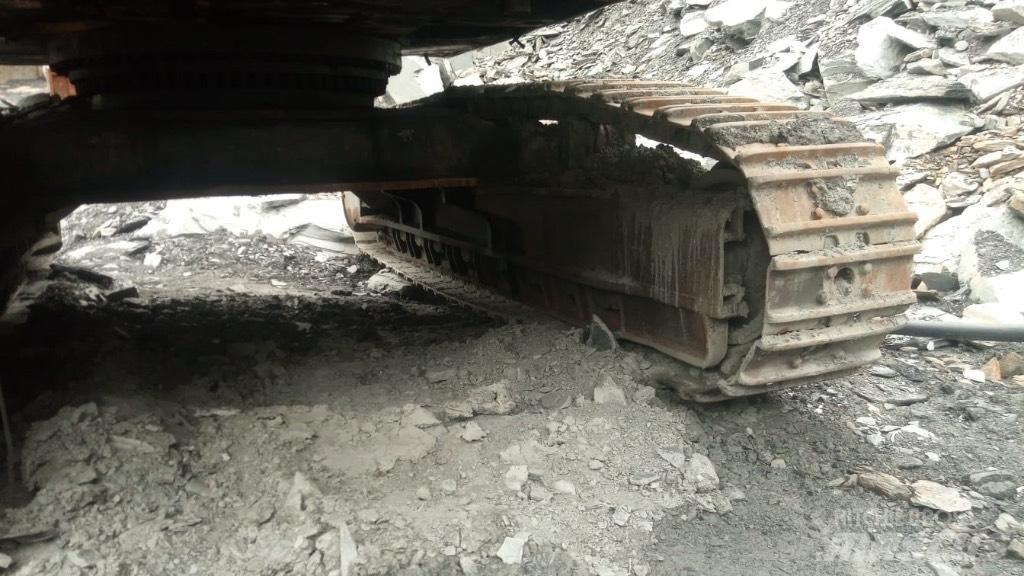 CAT 352 F Bandgrävare