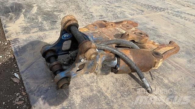 Kobelco SK30UR-6 Rivningsgrävare