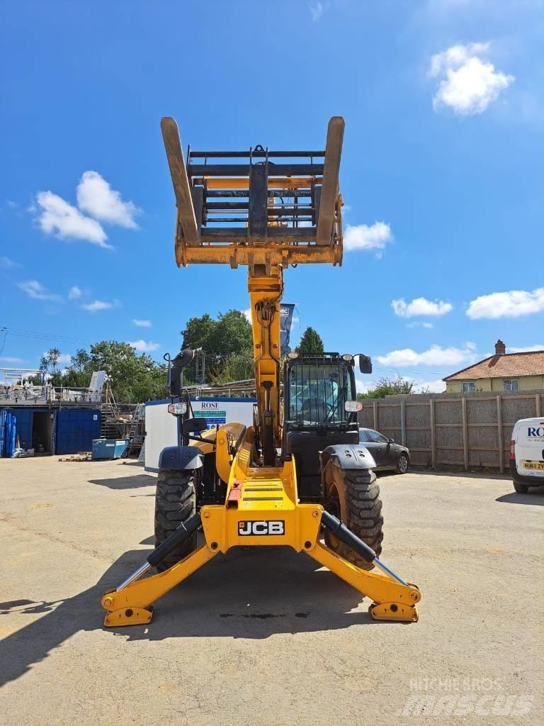 JCB 535 V 125 Teleskoplastare