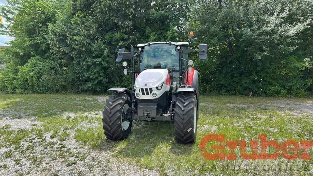 Steyr 4100 Plus Traktorer