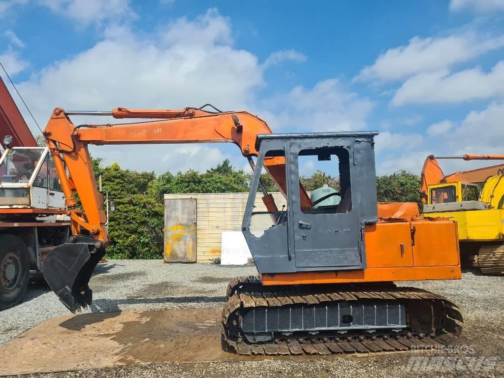 Hitachi UH 02 Minigrävare < 7t