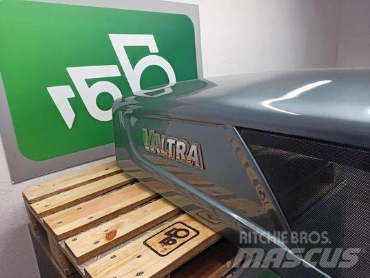 Valtra N 163 hood Hytter och interiör