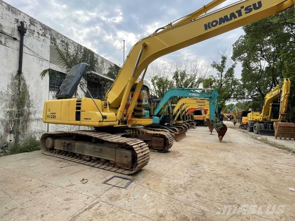 Komatsu PC 220-6 Bandgrävare