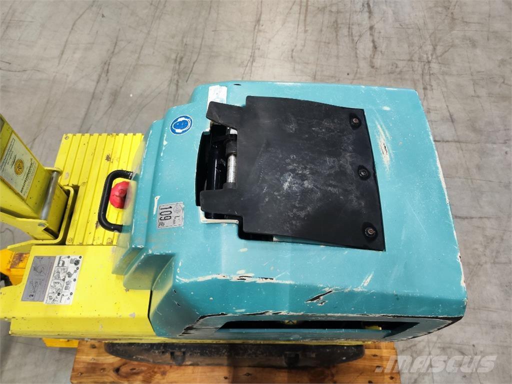 Ammann APH 65/85 Markvibratorer