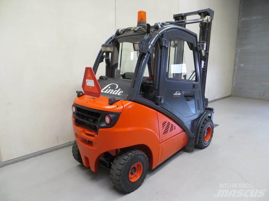 Linde H25T Gasolmotviktstruckar