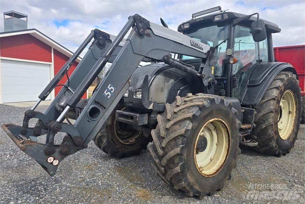 Valtra N141 HiTech Traktorer