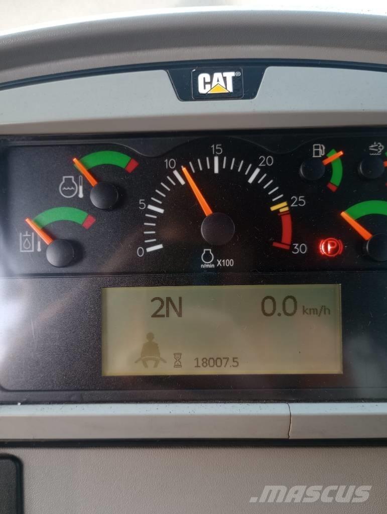 CAT 966 M Hjullastare