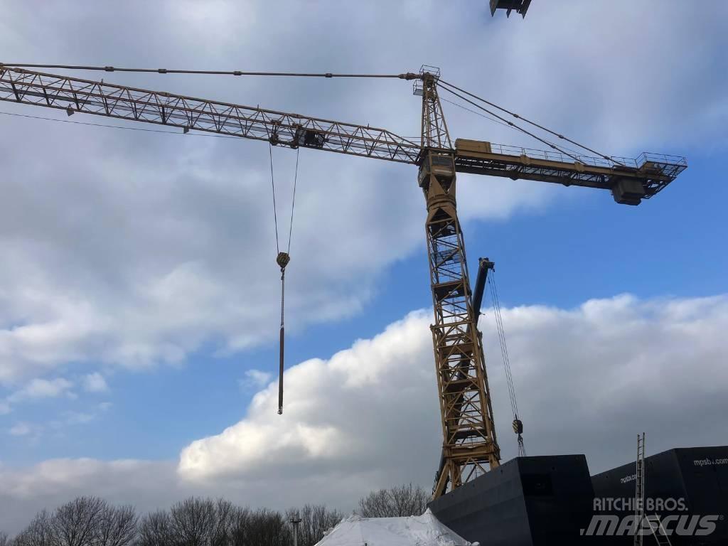 Liebherr 301C Byggkranar