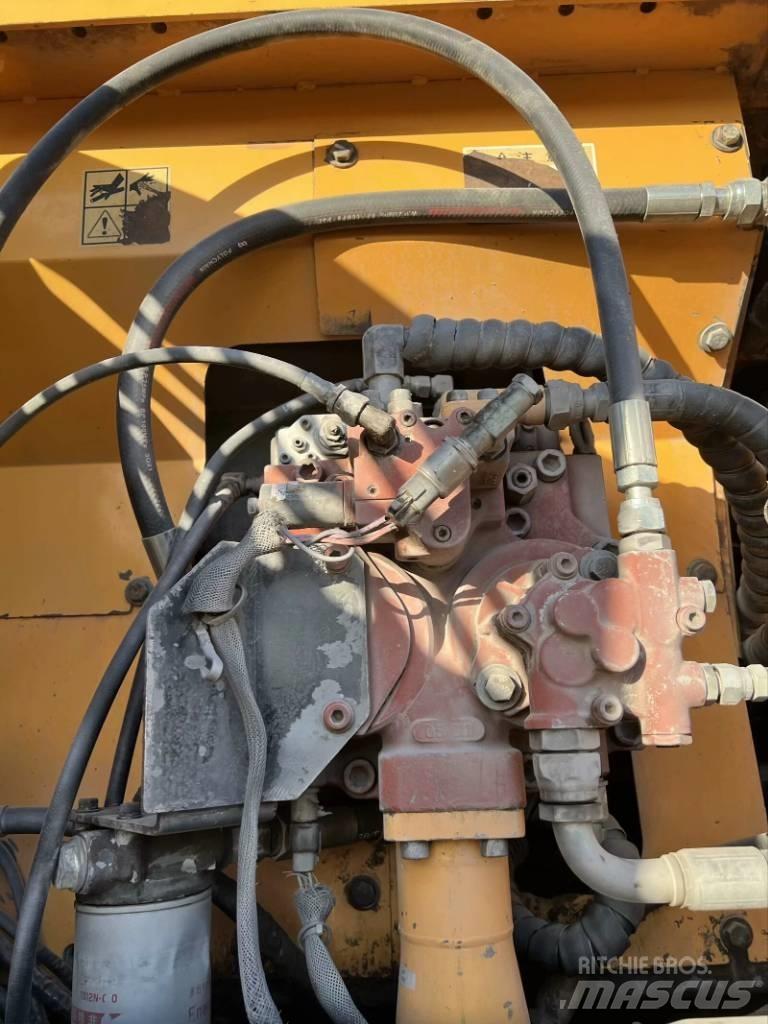 Hyundai R210W-9 Hjulgrävare