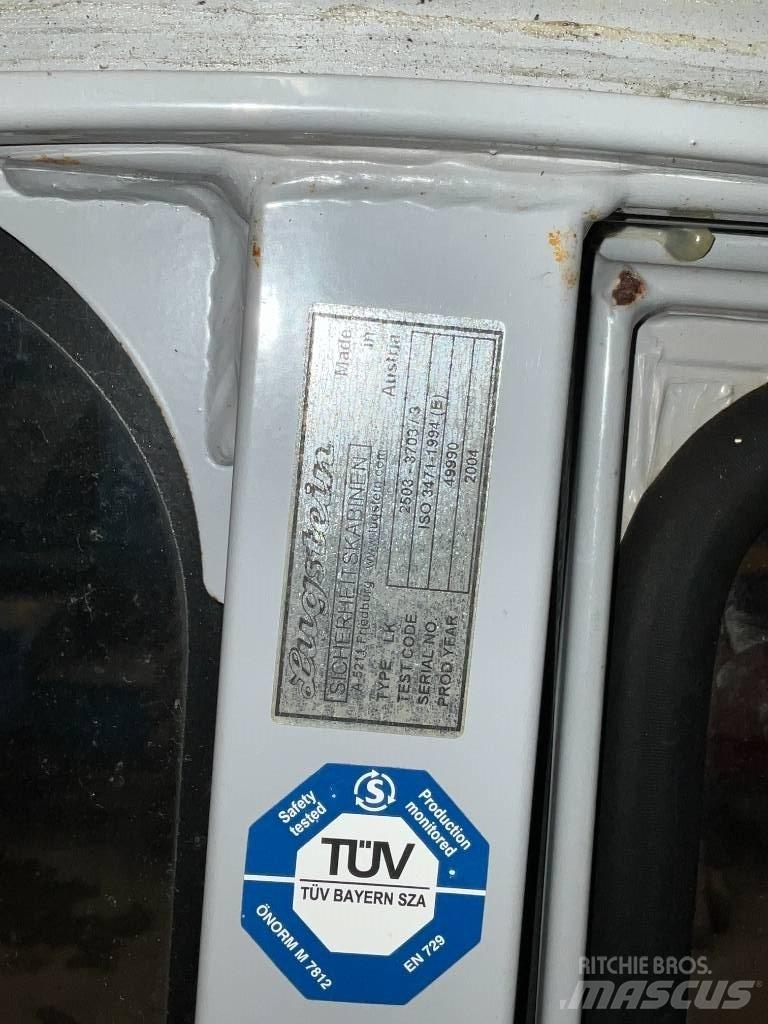 Neuson 2503 / 3503 Hytter och interiör