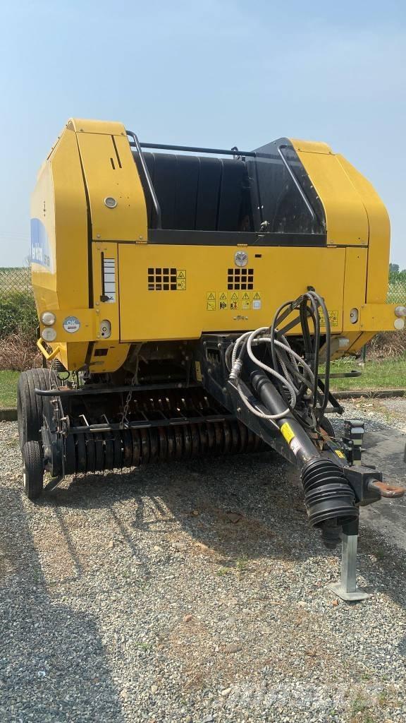 New Holland BR 7060 Rundbalspressar
