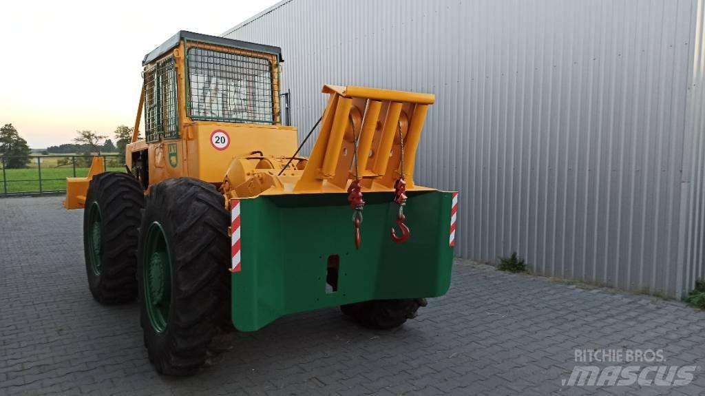 LKT 81 TURBO Lunnare