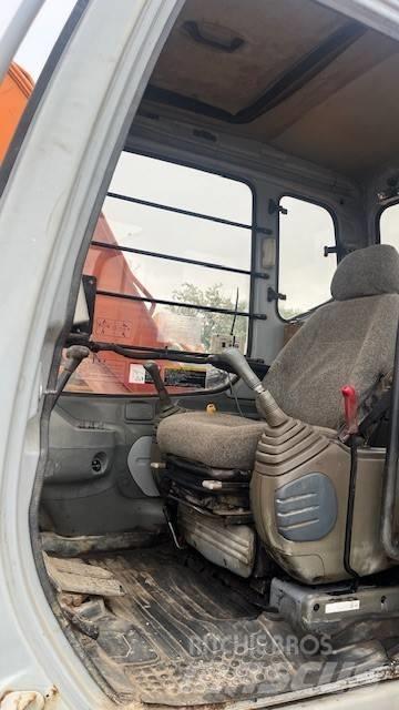 Hitachi EX 120-5 Bandgrävare