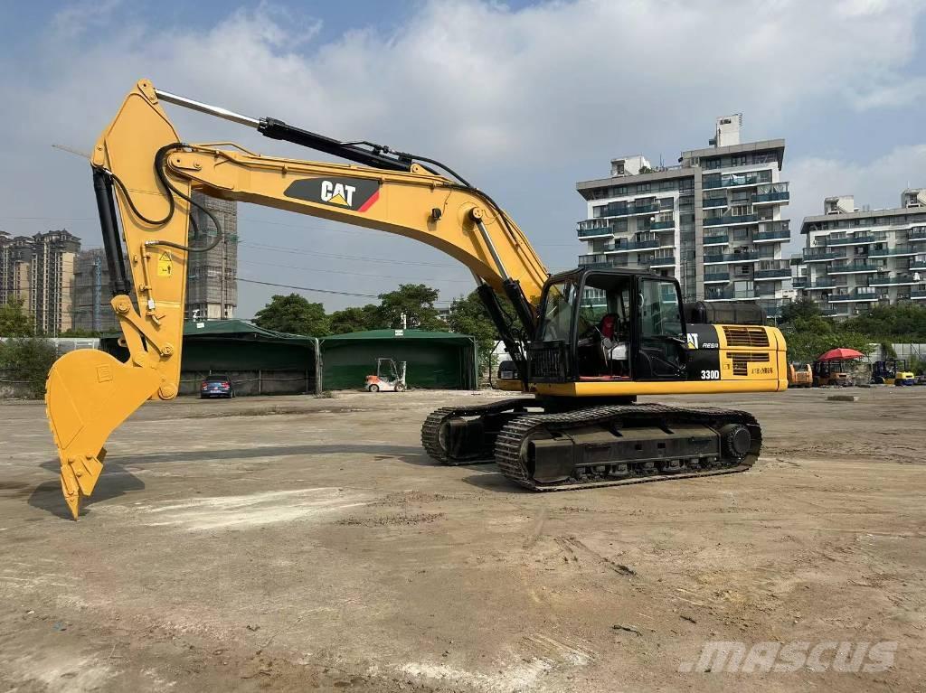 CAT 330 D Bandgrävare
