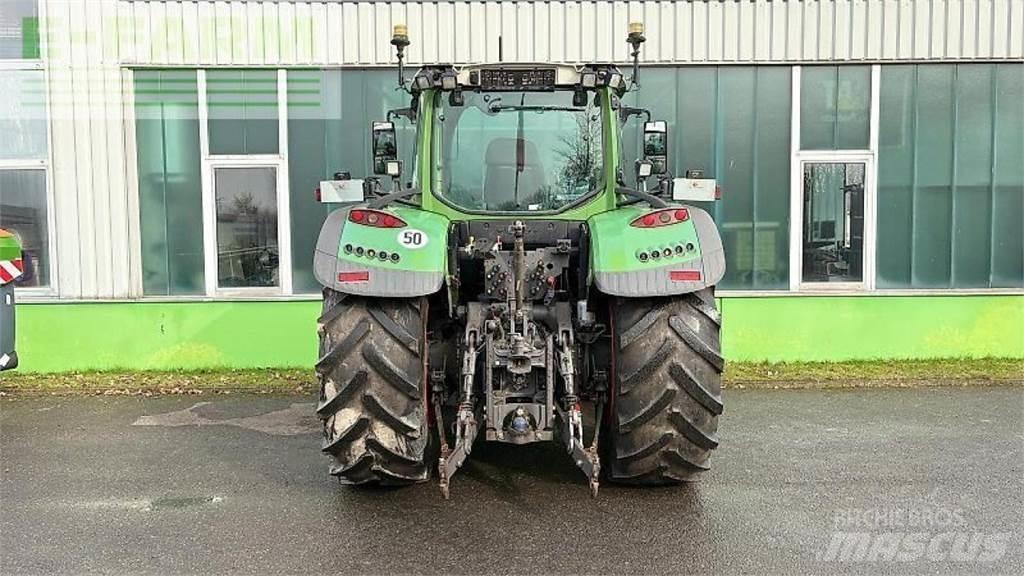 Fendt 724 vario s4 Traktorer