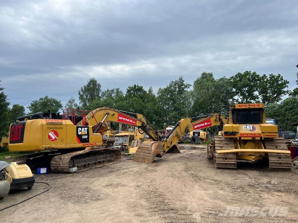 CAT 326FL LGP Bandgrävare