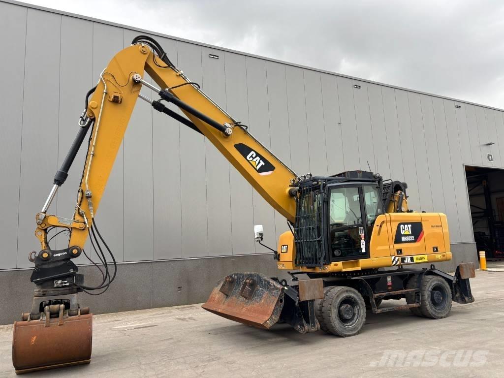 CAT MH 3022 Avfalls / industri hantering