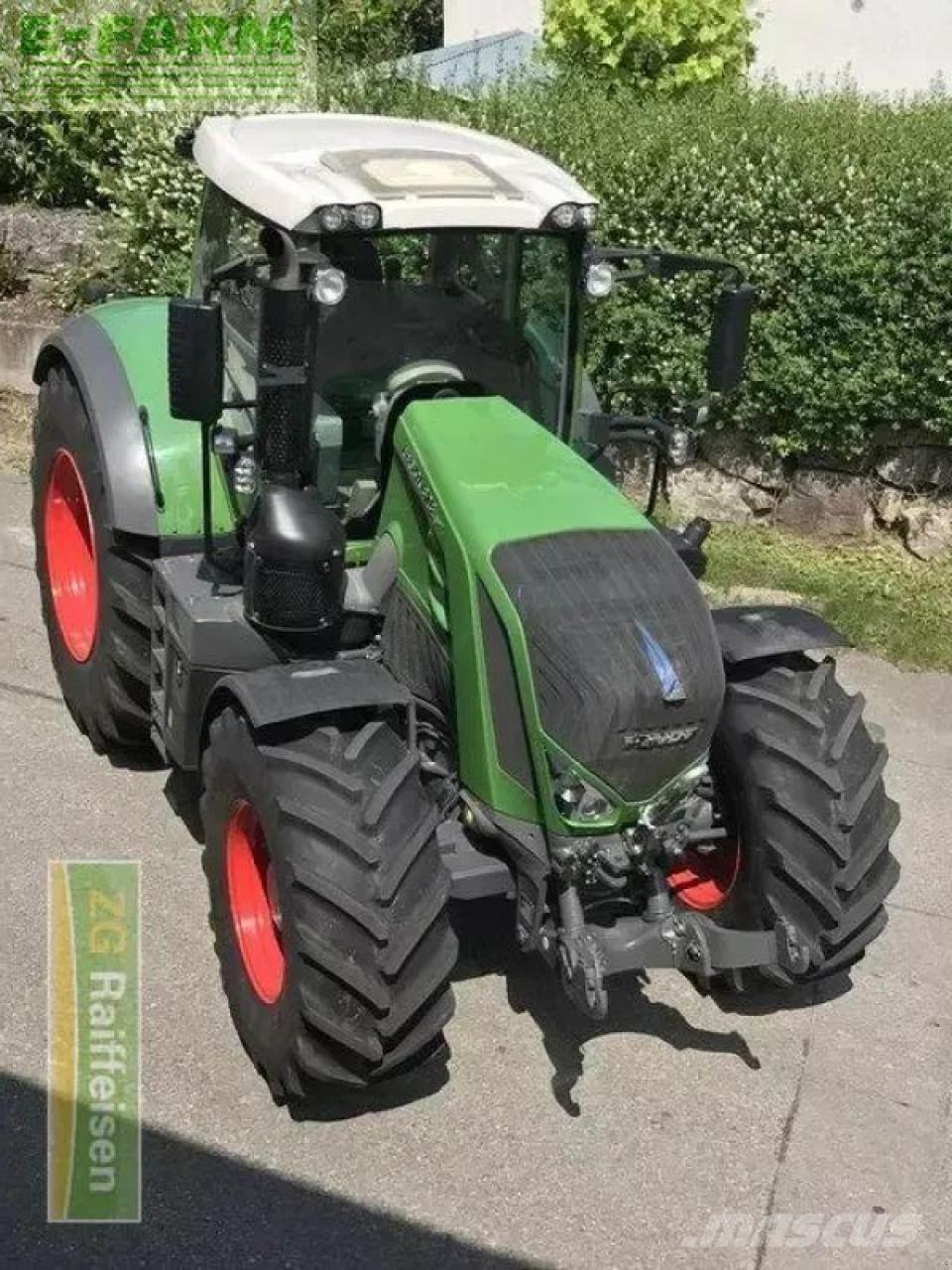 Fendt 828 vario s4 Traktorer