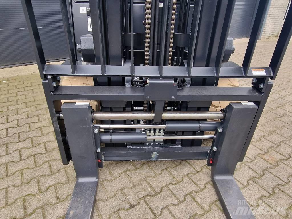 Bobcat B 30 X-7 Plus Elmotviktstruckar
