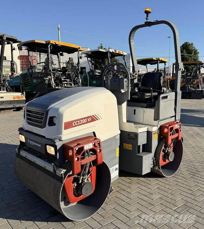 Dynapac CC 1200 VI Tvåvalsvältar