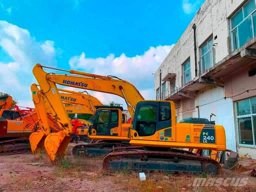 Komatsu PC 240 Bandgrävare
