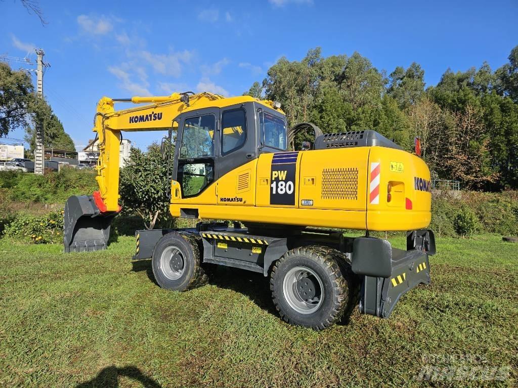Komatsu PW 180-7 Hjulgrävare