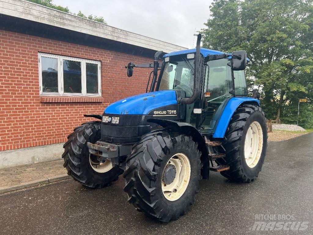 New Holland TS 115 Traktorer
